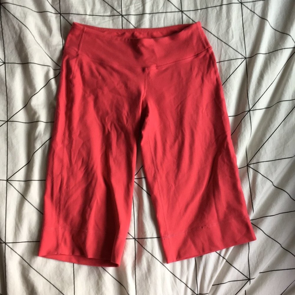 Hot Pink Lululemon Culottes 💕